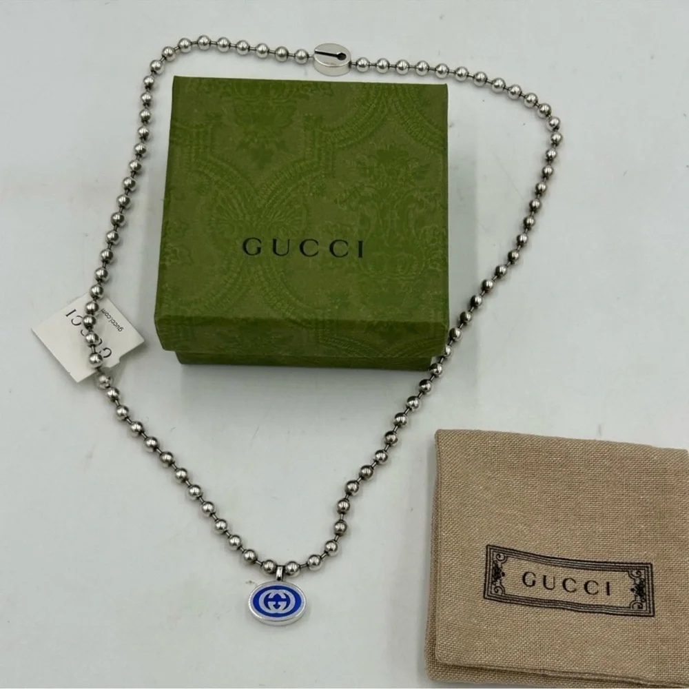Women’s Gucci .925 sterling silver heavyweight necklace made in Italy